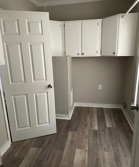 516 Obar St SW — Photo 8