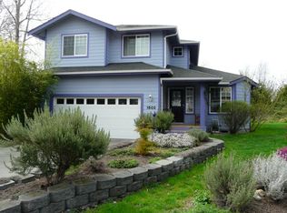 1502 Valhalla St, Bellingham, WA 98226