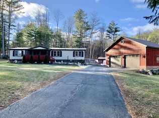 3 Maple St, Porter Corners, NY 12859