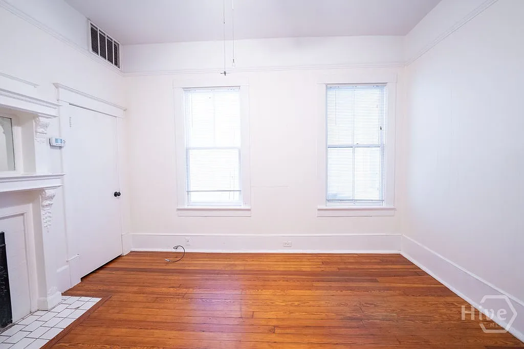 1 bed, 1.0 bath, 1000 sqft, $1,800 — Photo 4