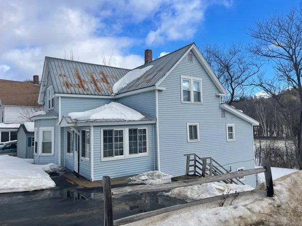 645 Crescent Avenue, Rumford, ME 04276
