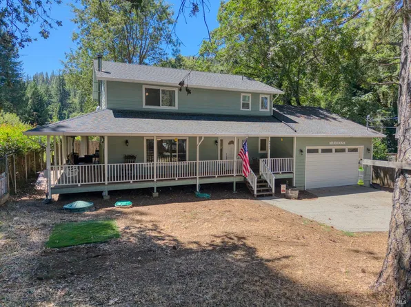 9945 Meadow Drive, Cobb, CA 95426