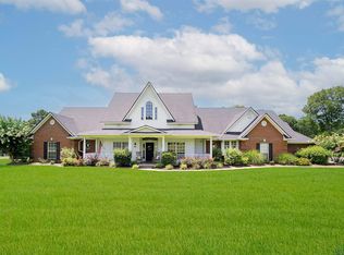 1059 Mackey Rd N, Gilmer, TX 75645