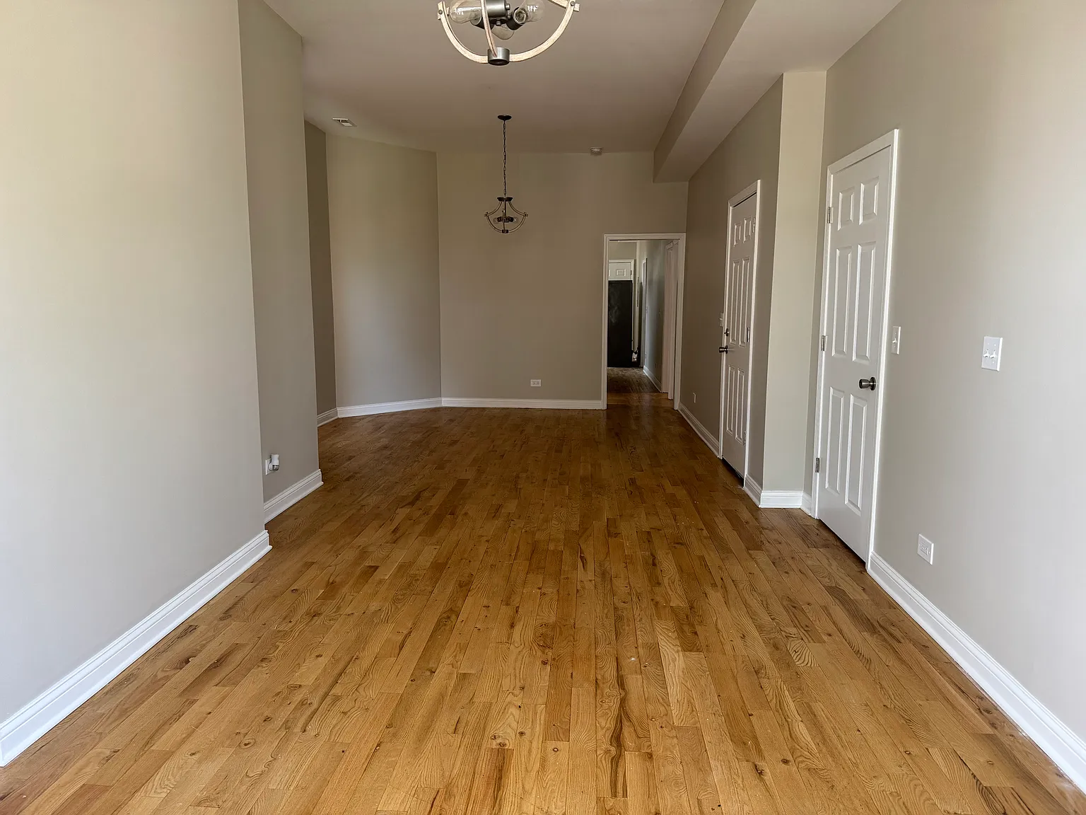 4 bed, $2,035 — Photo 3