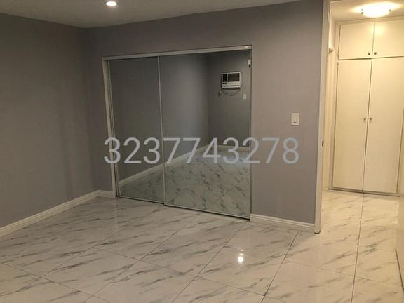 4th image of 442 S Mariposa Ave APT 107