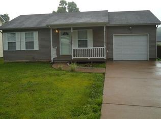 1107 Huber St, Festus, MO