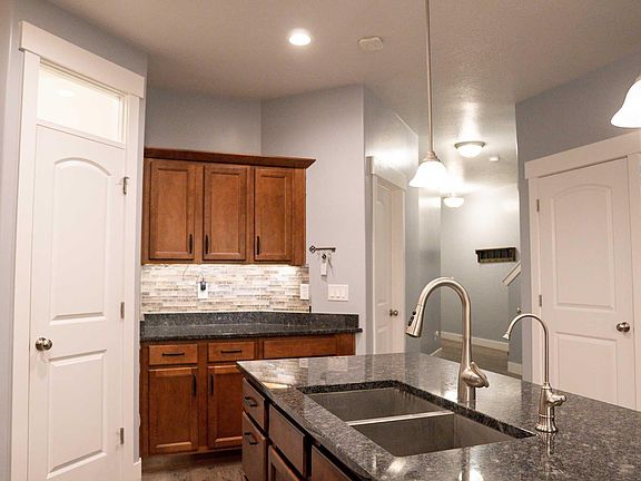 3rd image of 4288 W Nash Ln