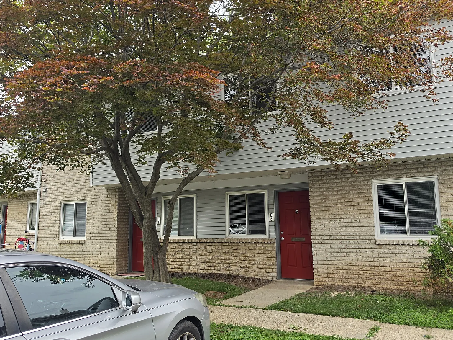 8210 Pine Rd — Photo 1