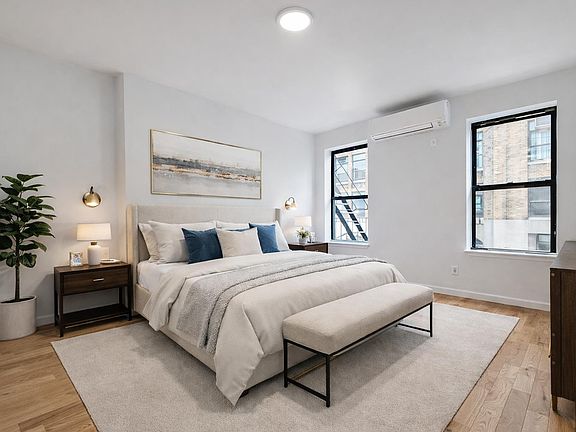 4th image of 346 W 52nd St #34