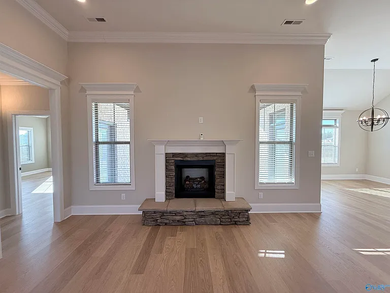 26430 Birkshire Ln — Photo 5