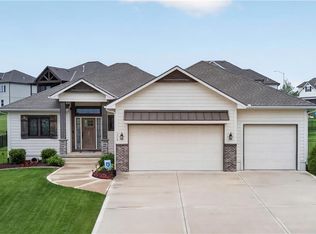 1309 NE Brandywine Dr, Lees Summit, MO 64064