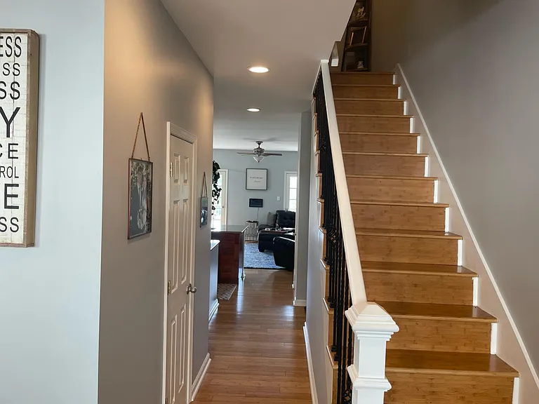 4320 Terrace St — Photo 5