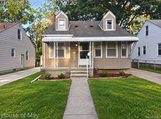 1523 Etowah Ave, Royal Oak, MI 48067