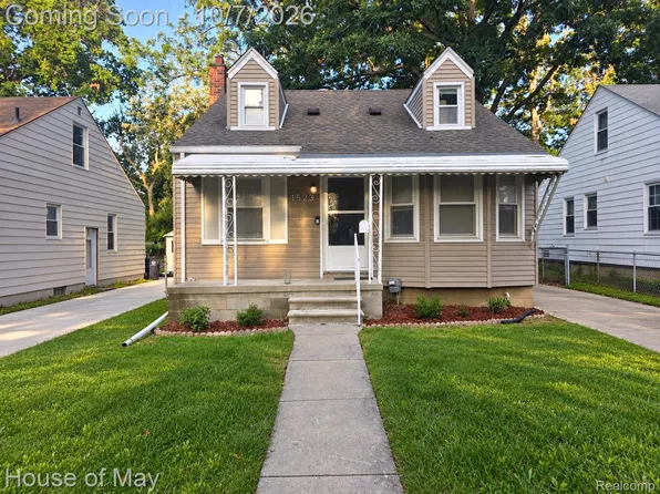1523 Etowah Ave, Royal Oak, MI 48067