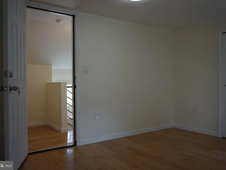 135 Gay St — Photo 20