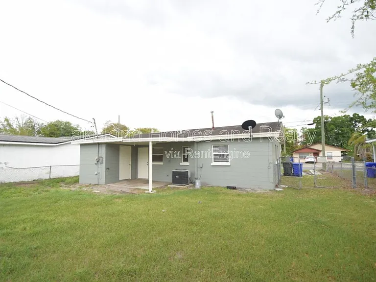 1213 W Patterson St — Photo 21