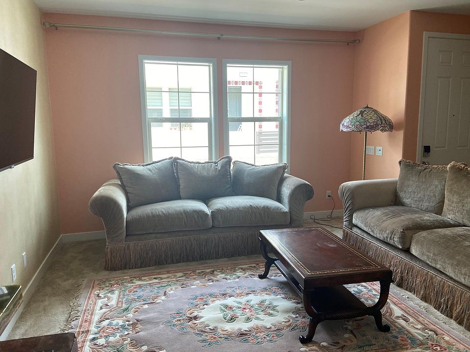 2nd image of 12039 Turnleaf Ave