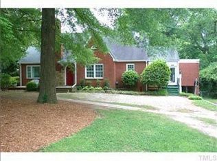 115 N King Charles Rd, Raleigh, NC 27610
