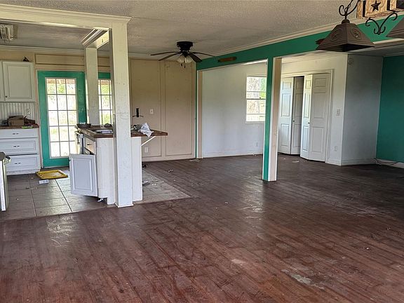 5th image of 35206 Cattle Creek Rd
