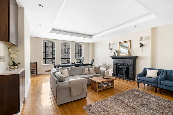 Sold by Compass | media 9