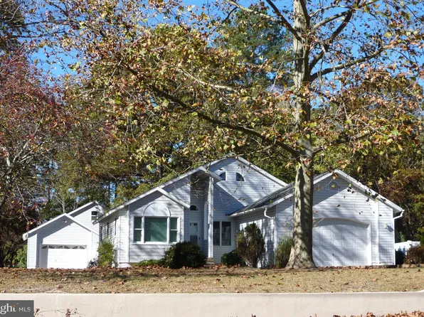 1526 Magnolia Dr, Salisbury, MD 21804
