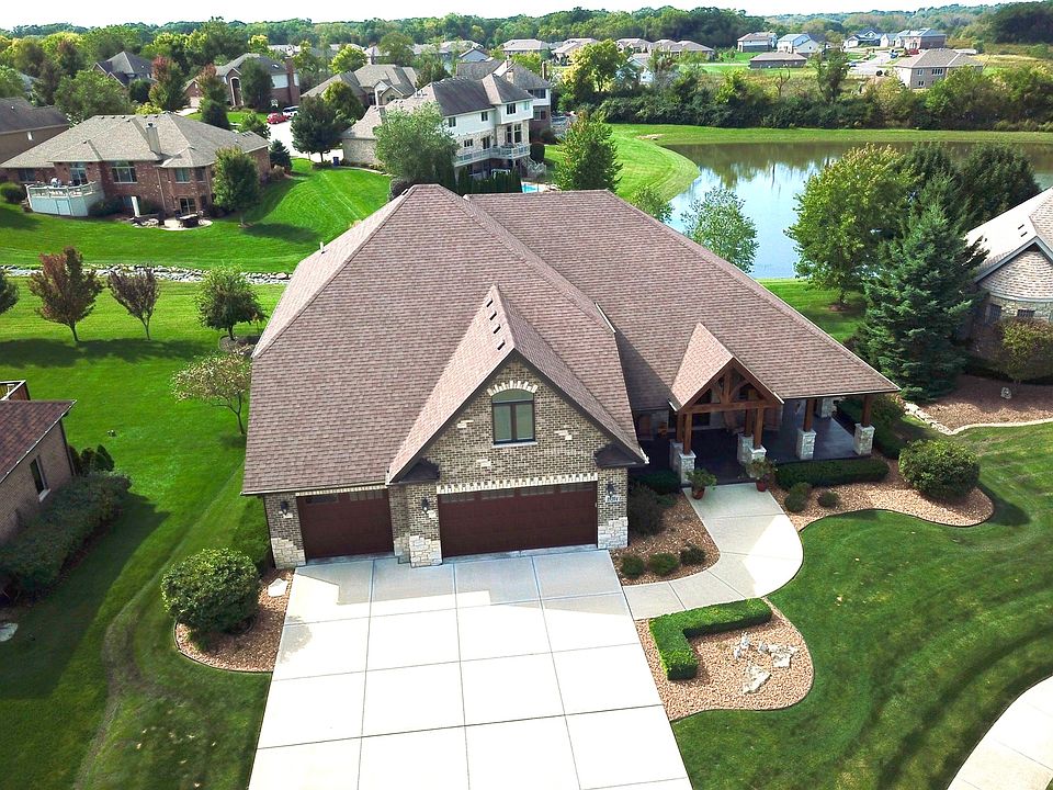 1st image of 19204 Loveland Ct