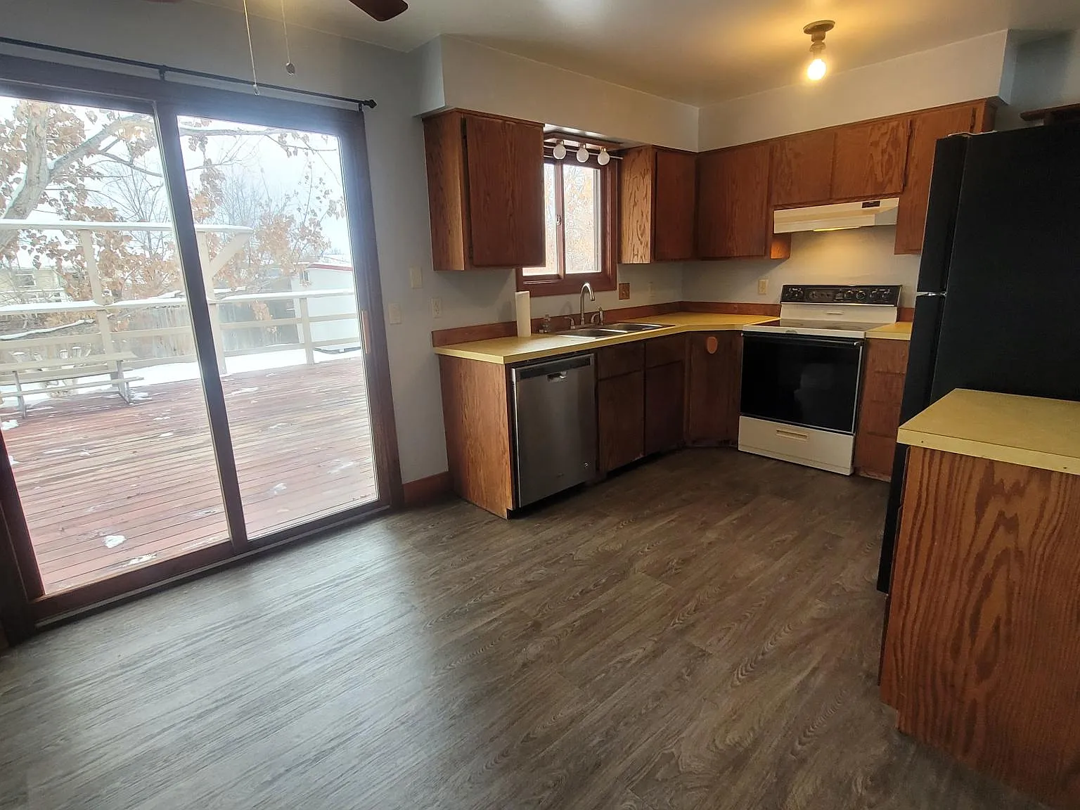 3876 Edelweiss St — Photo 4