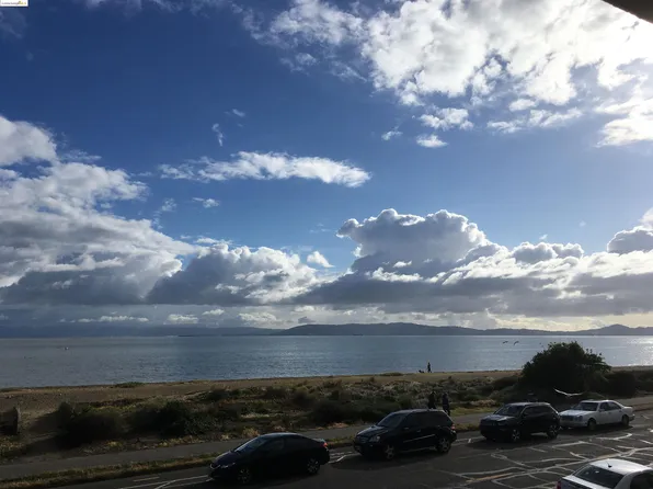 1825 Shoreline Dr APT 202, Alameda, CA 94501