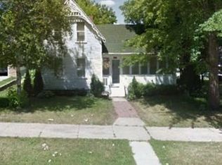 607 2nd Ave NE, Waseca, MN 56093