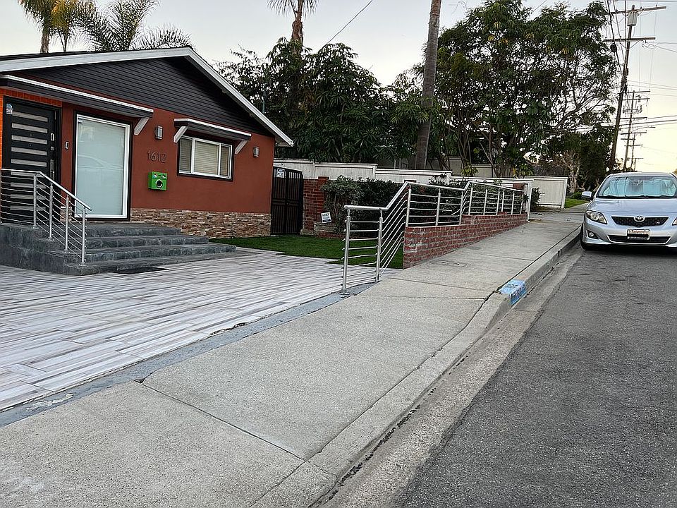 2nd image of 1612 Ruhland Ave