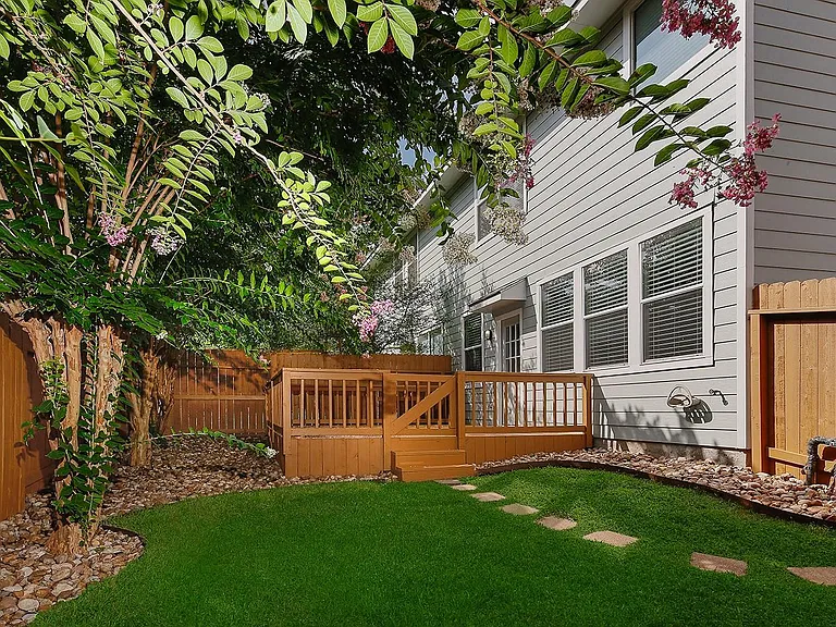 11 Scenic Brook Ct — Photo 25