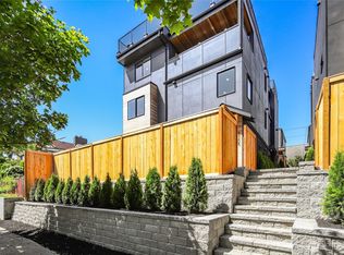 8105 18th Ave SW, Seattle, WA 98106