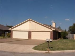 6308 Mark Ct, Fort Worth, TX 76182