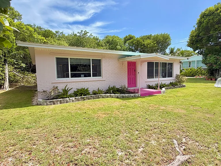 149 N Bay Harbor Dr — Photo 16