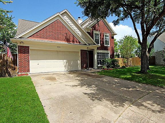 2nd image of 3904 Cedarwood Dr