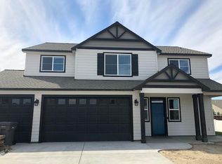 3352 S Roosevelt Pl, Kennewick, WA 99338