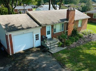 10003 3rd Street Rd, Louisville, KY 40272