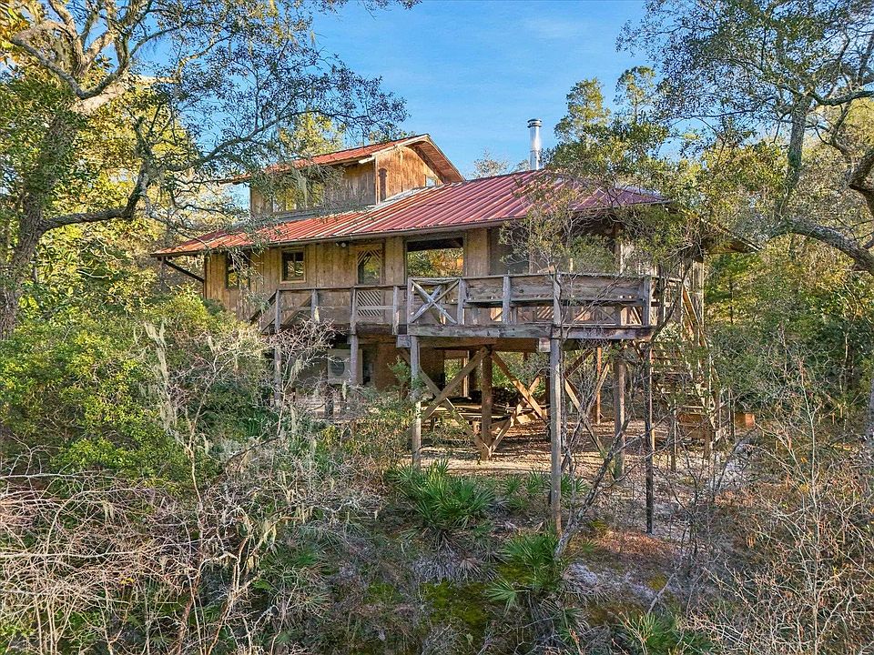 1st image of 14 Lizard Ln
