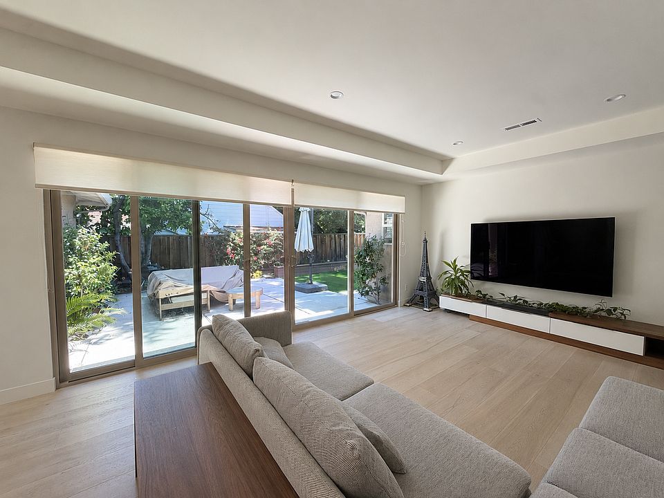 1st image of 4057 Amaranta Ave