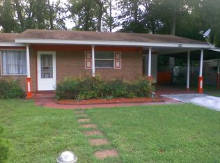 521 Carteret Rd, Brunswick, GA 31525