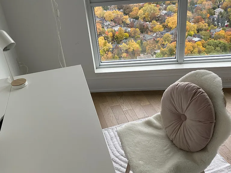 585 Bloor St E #4215 — Photo 7