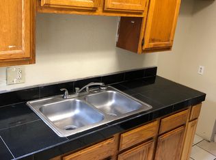 1770 Lemon Ave #1/2, Long Beach, CA 90813