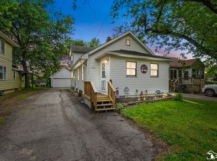 5345 E Dunbar Rd, Monroe, MI 48161