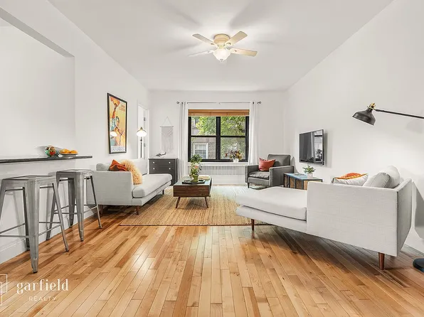 230 Park Pl APT 4L, Brooklyn, NY 11238