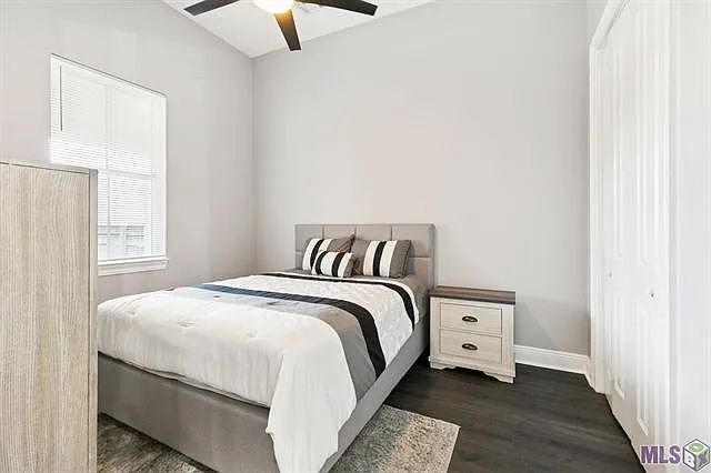 3 bed, 1403 sqft, $2,600 — Photo 3