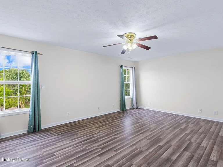 5001 Middlesex Dr — Photo 22