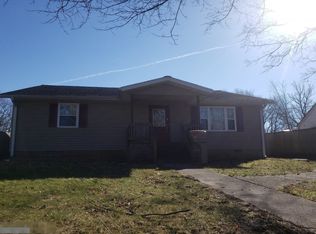 51 S Lester St, Bloomfield, IN 47424