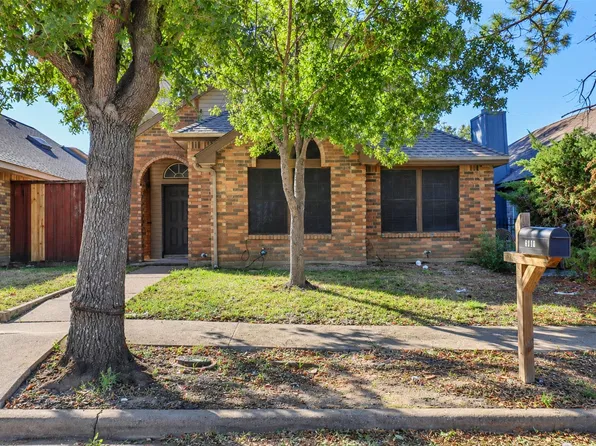 2434 Weatherby Dr, Mesquite, TX 75181