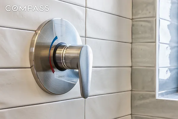 Rented by Compass | media 39