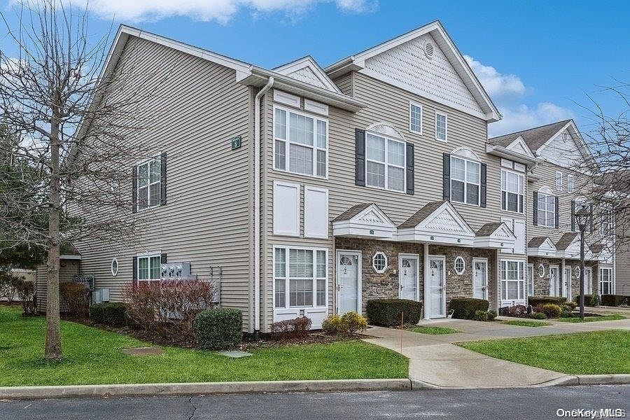1st image of 233 Spring Drive #233